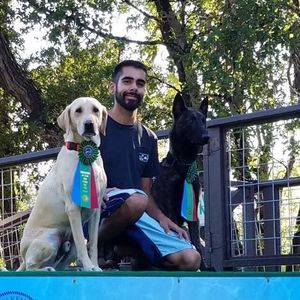 Meet your Posher, Javier